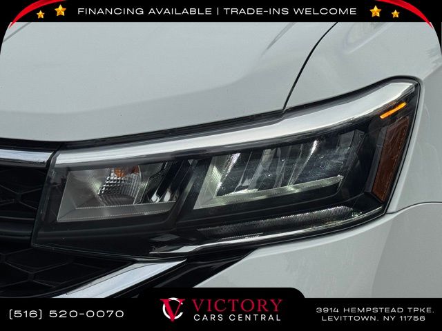 2023 Volkswagen Taos SE photo 4