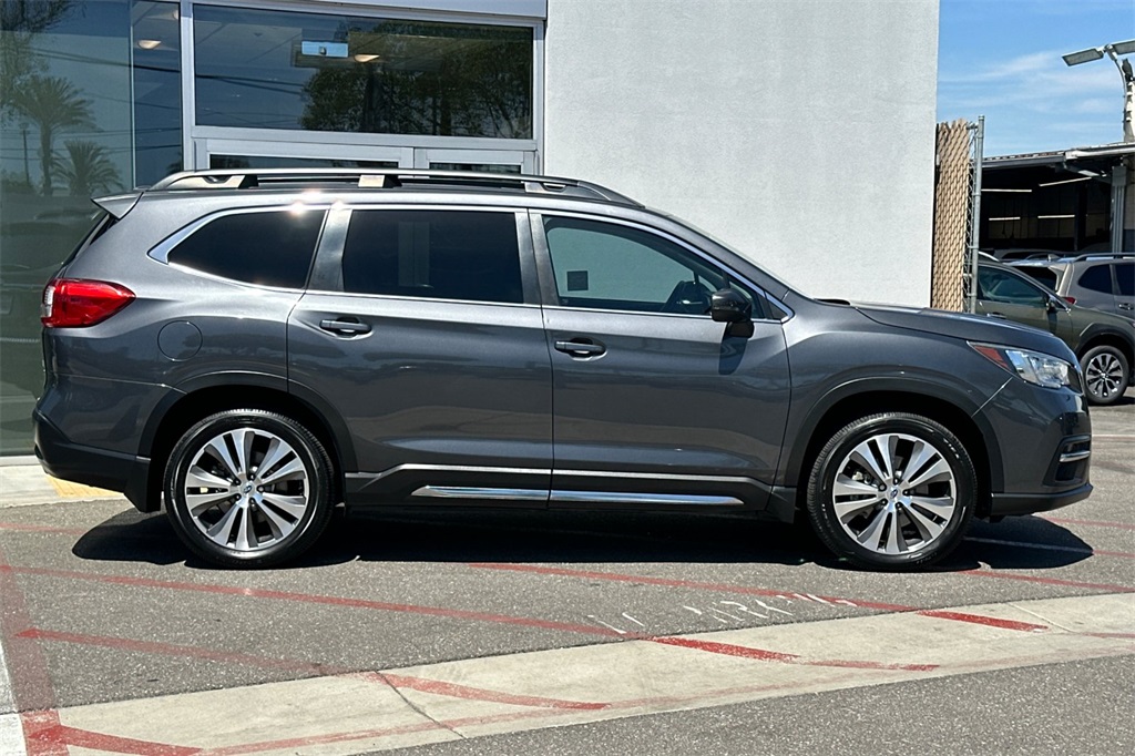 2021 Subaru Ascent Limited photo 3