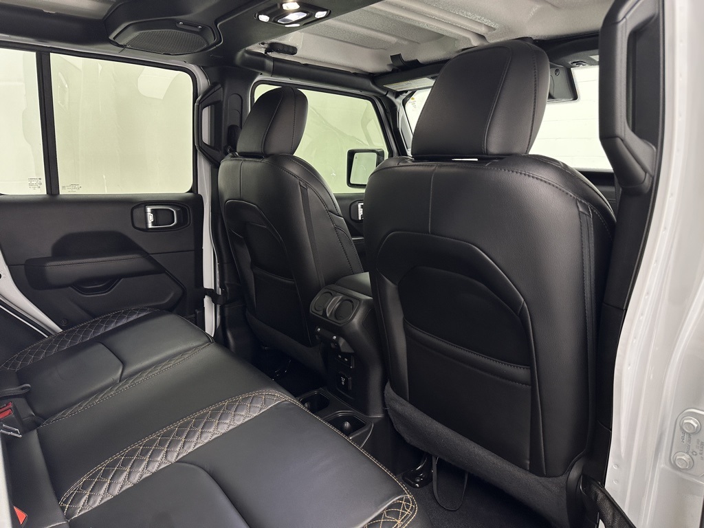 2021 Jeep Wrangler Unlimited Sahara High Altitude 4xe photo 20
