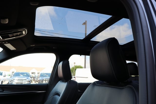 2025 Jeep Grand Cherokee Limited photo 24