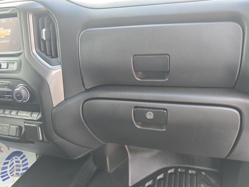 2023 Chevrolet Silverado 1500 photo 17