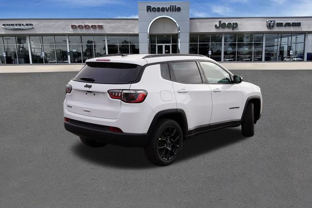 2026 Jeep Compass Latitude Altitude Special Edition photo 3