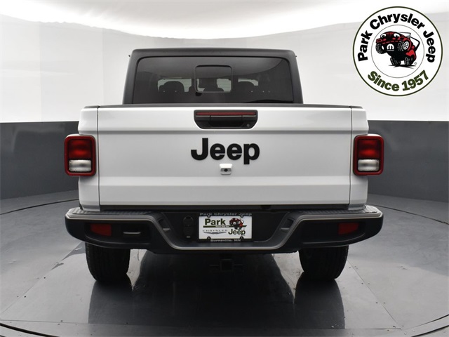 2025 Jeep Gladiator Sport photo 5