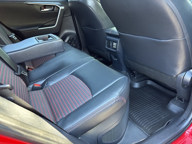 2022 Toyota RAV4 Prime XSE photo 12
