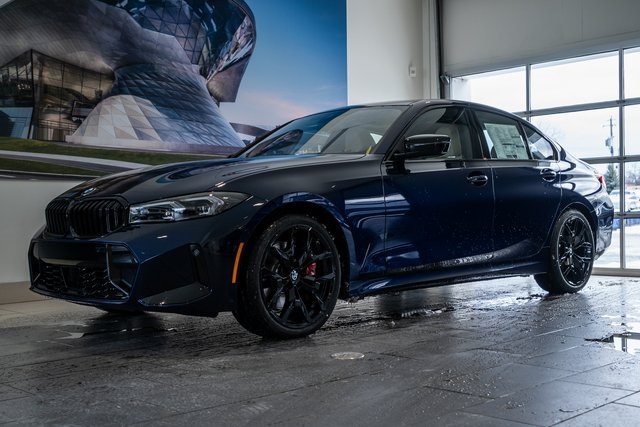 2026 BMW 3 Series 330i's photo