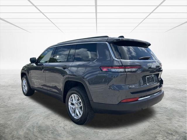 2025 Jeep Grand Cherokee Laredo X photo 4
