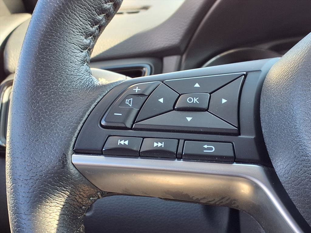2019 Nissan Rogue SL photo 24