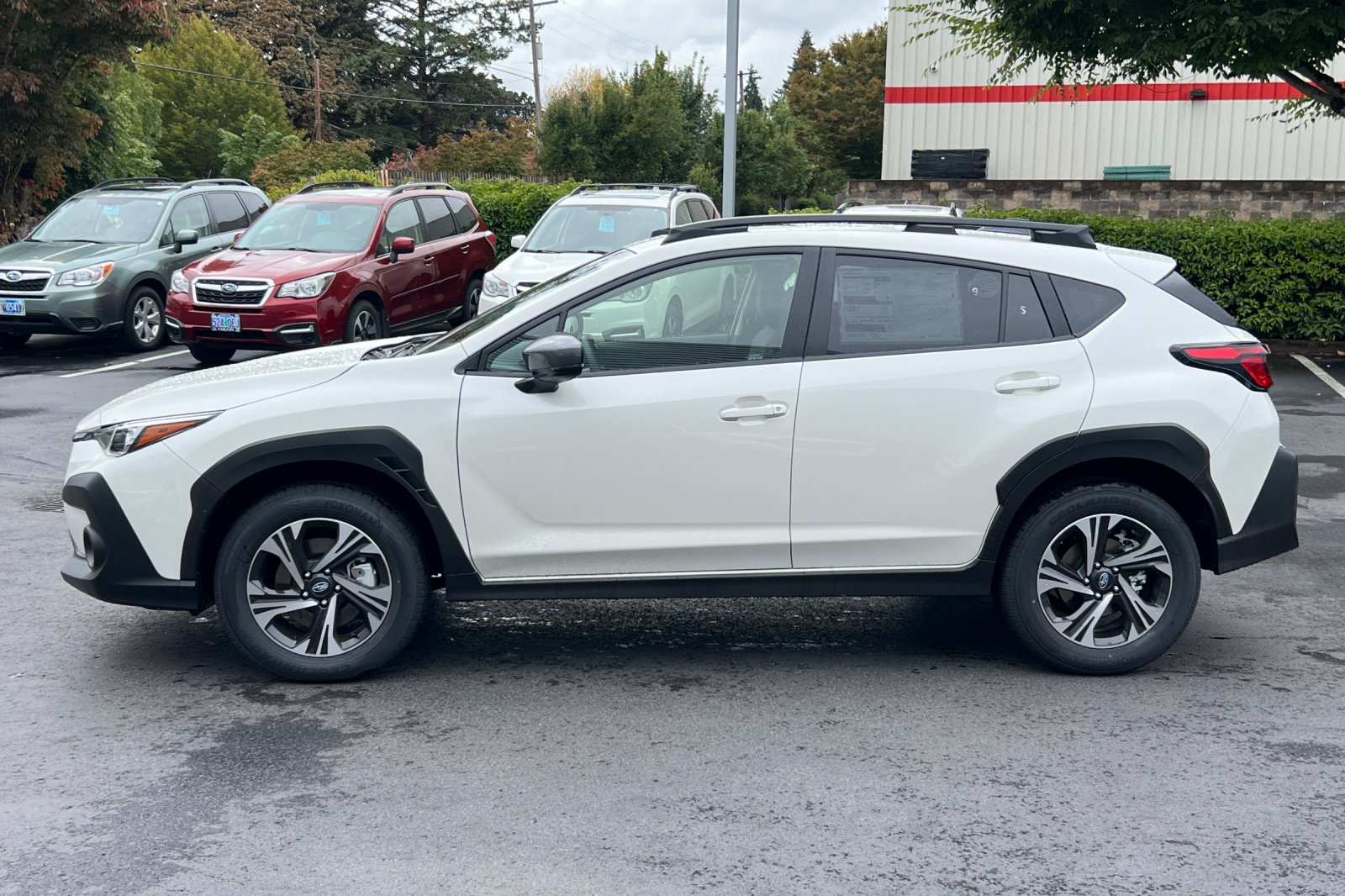 2025 Subaru Crosstrek Premium photo 2