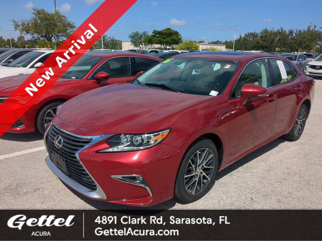 2016 Lexus ES