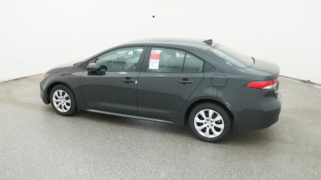 2025 Toyota Corolla LE photo 12