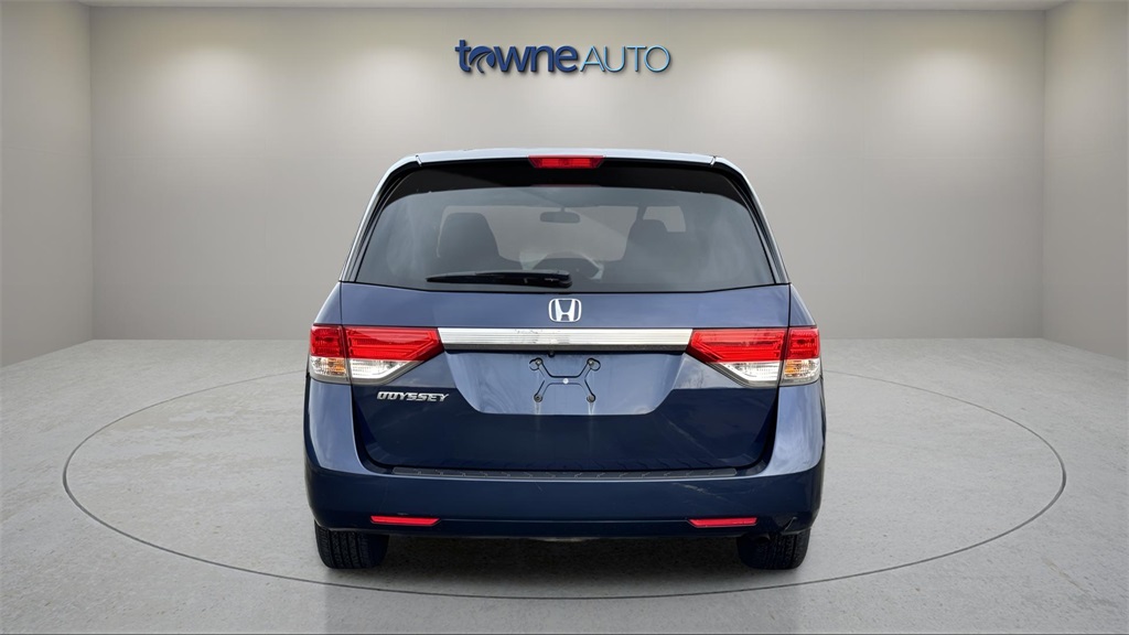 2016 Honda Odyssey LX photo 4