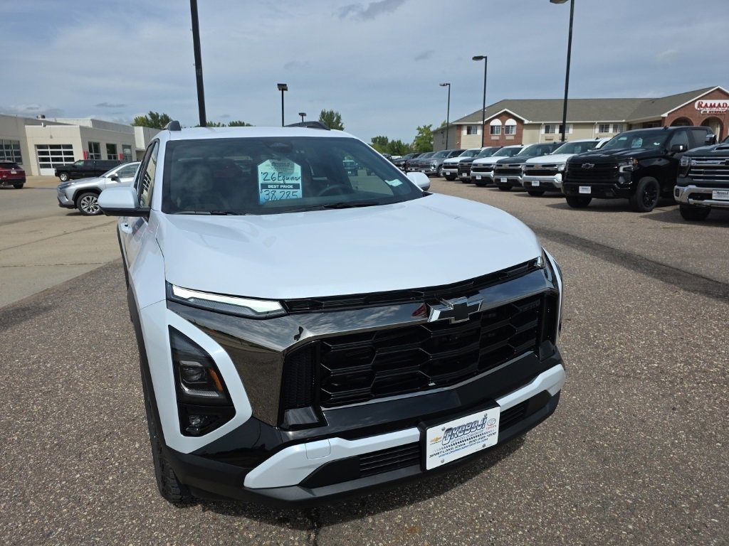 2026 Chevrolet Equinox ACTIV photo 4