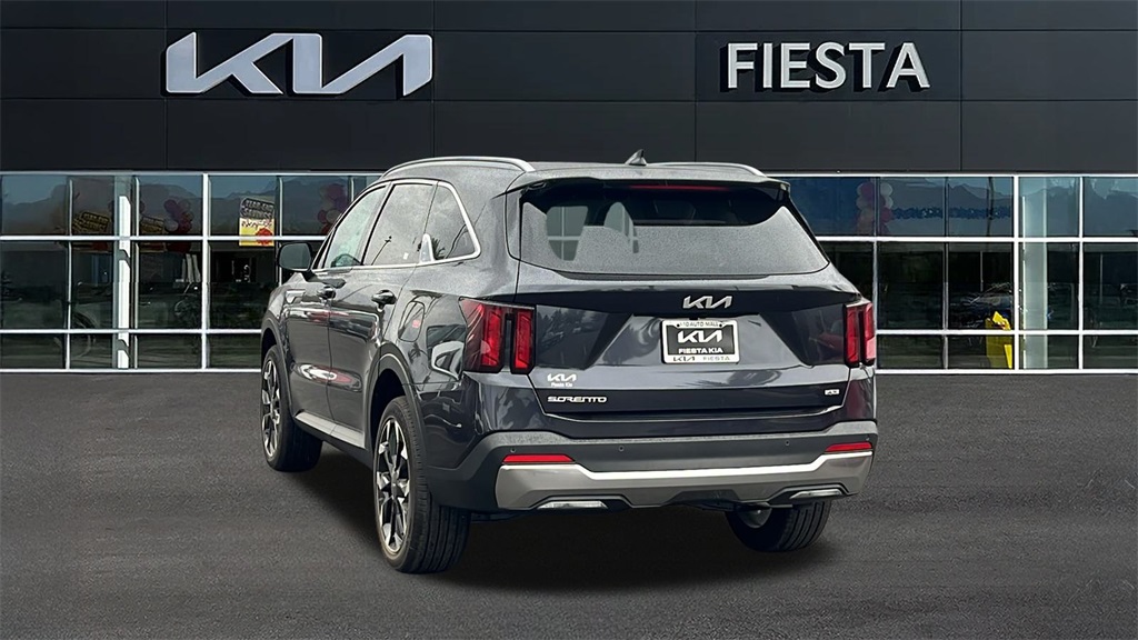 2025 Kia Sorento EX photo 5