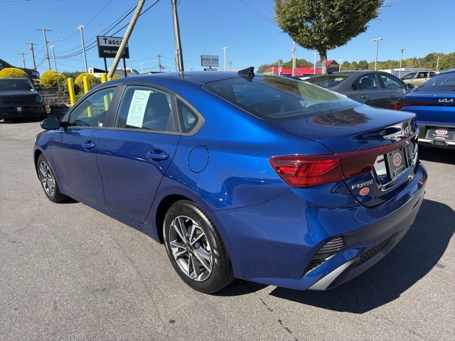 2023 Kia Forte LXS photo 5