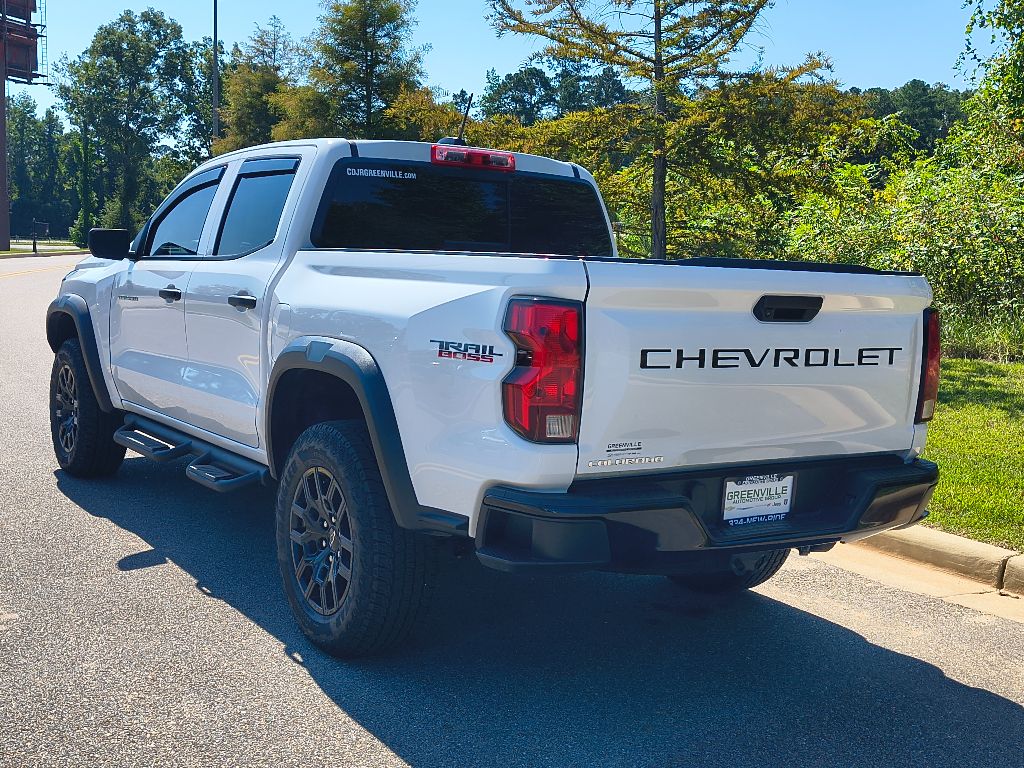 2024 Chevrolet Colorado Trail Boss photo 5