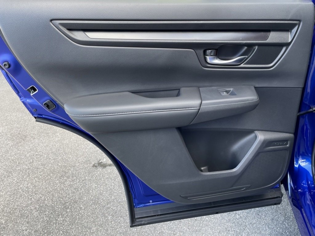 2025 Honda CR-V EX photo 12