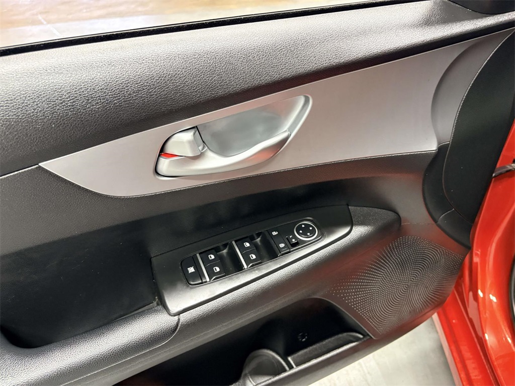 2023 Kia Forte LXS photo 11