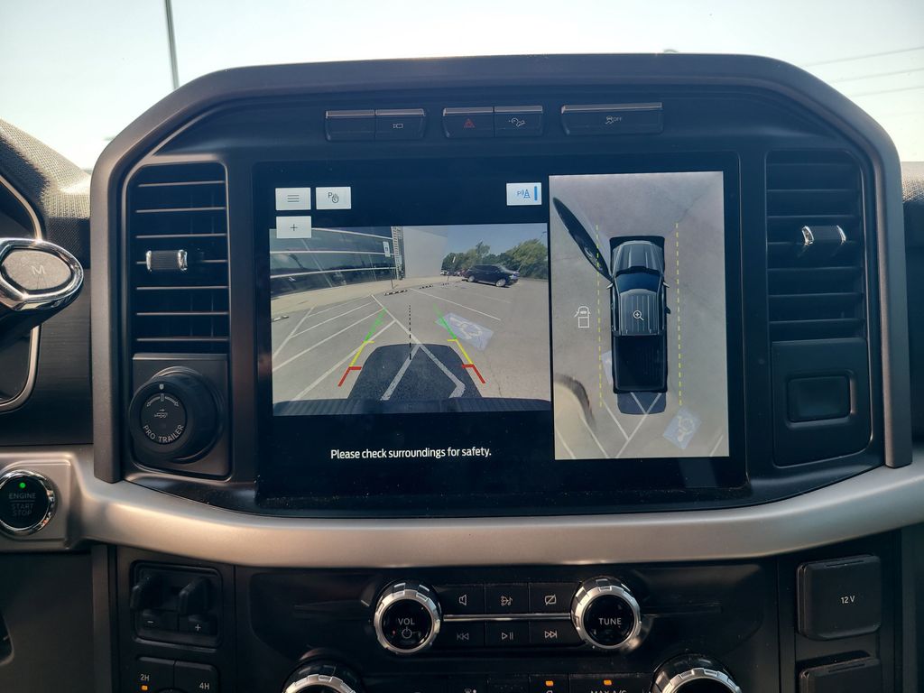 2022 Ford F-150 XLT photo 21