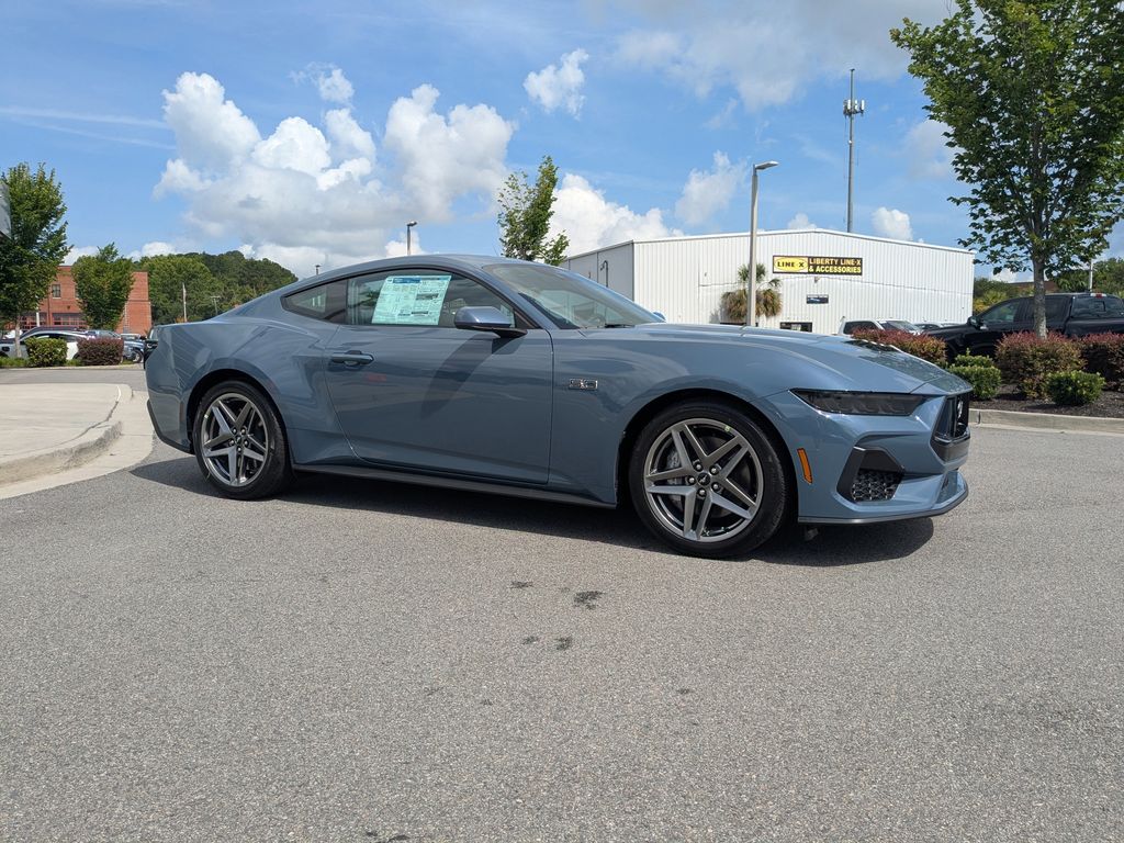 2025 Ford Mustang GT photo 2