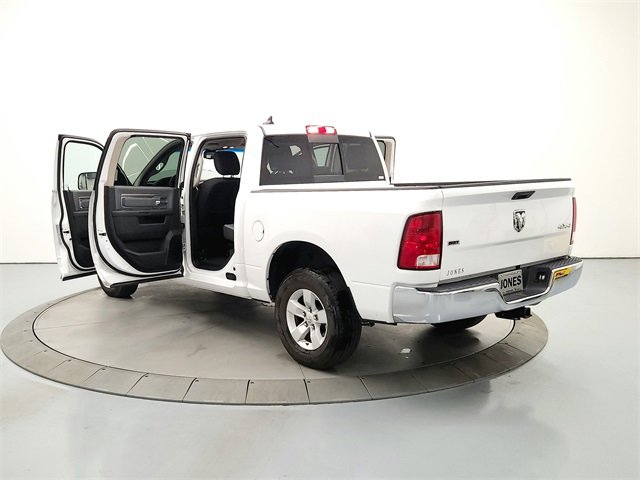 2023 Ram 1500 Classic SLT photo 12