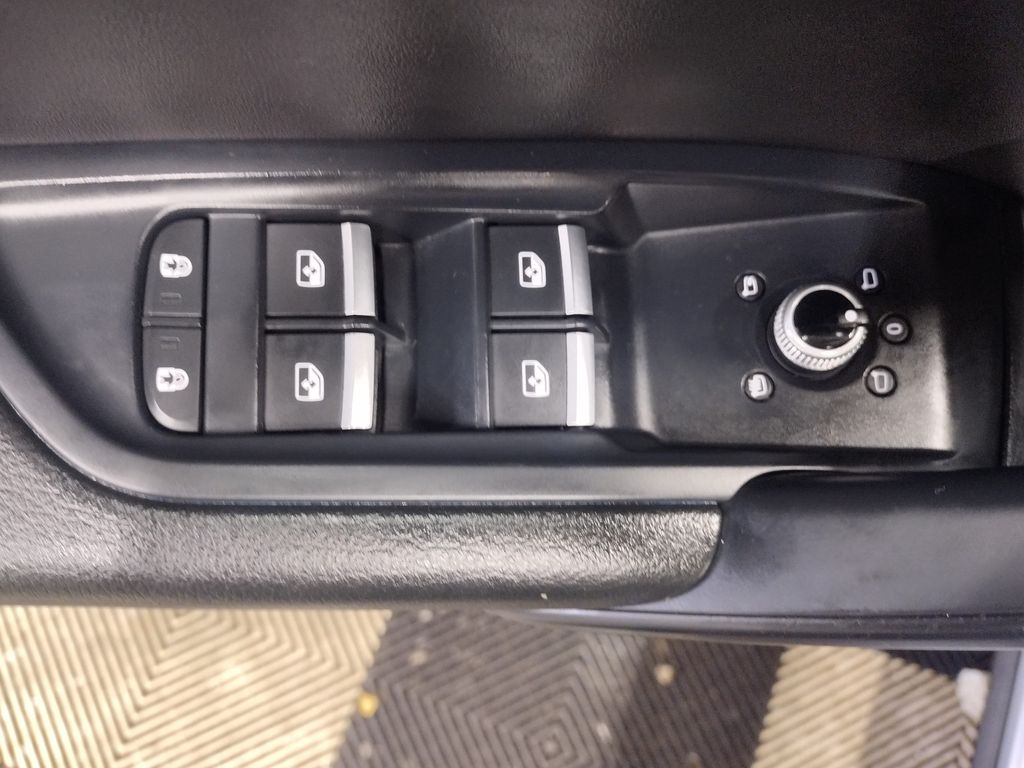 2022 Audi Q5 45 S line Premium photo 13