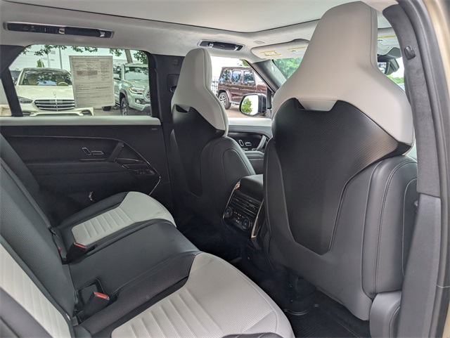 2024 Land Rover Range Rover Sport photo 7