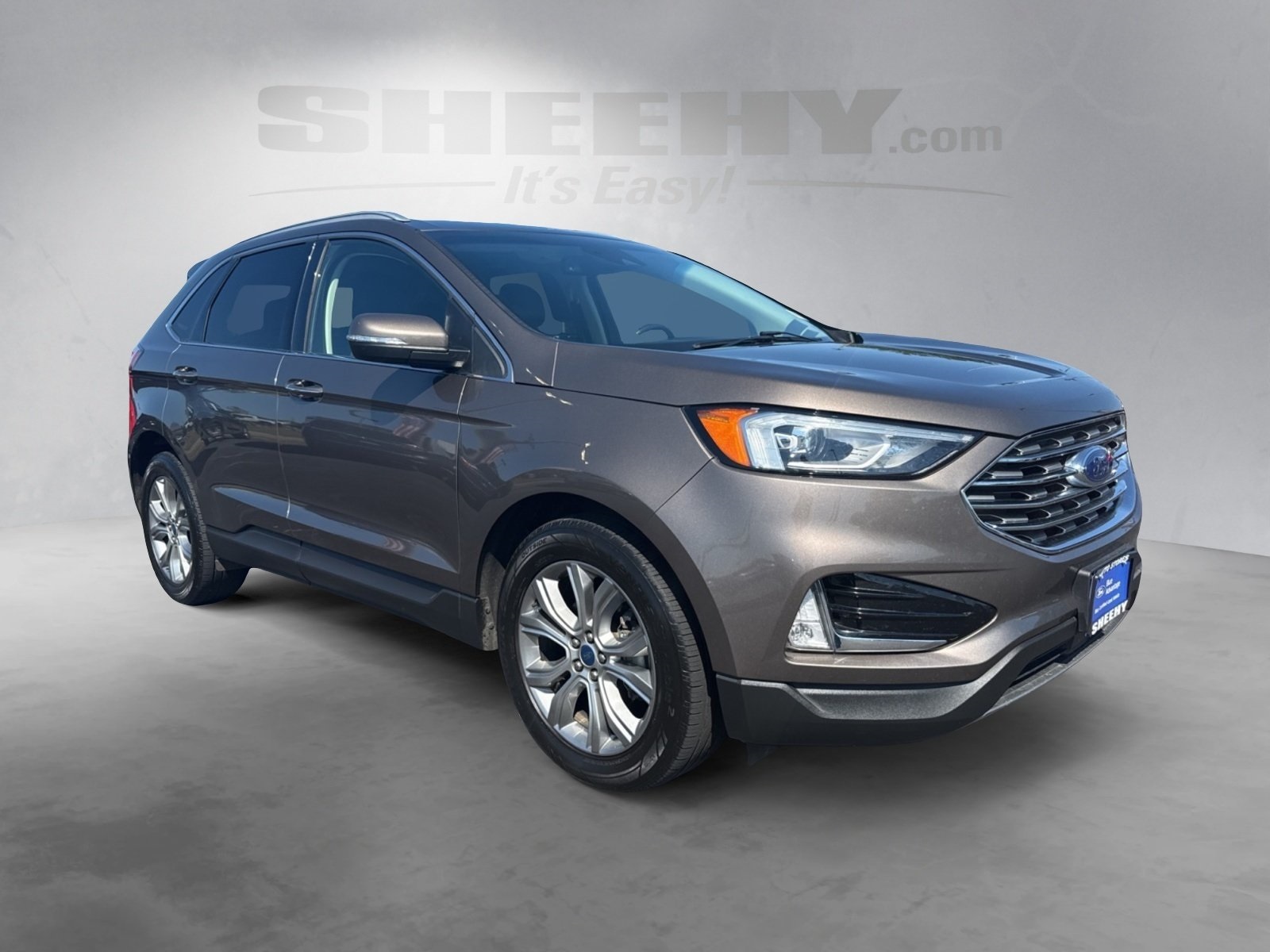 2019 Ford Edge Titanium photo 13