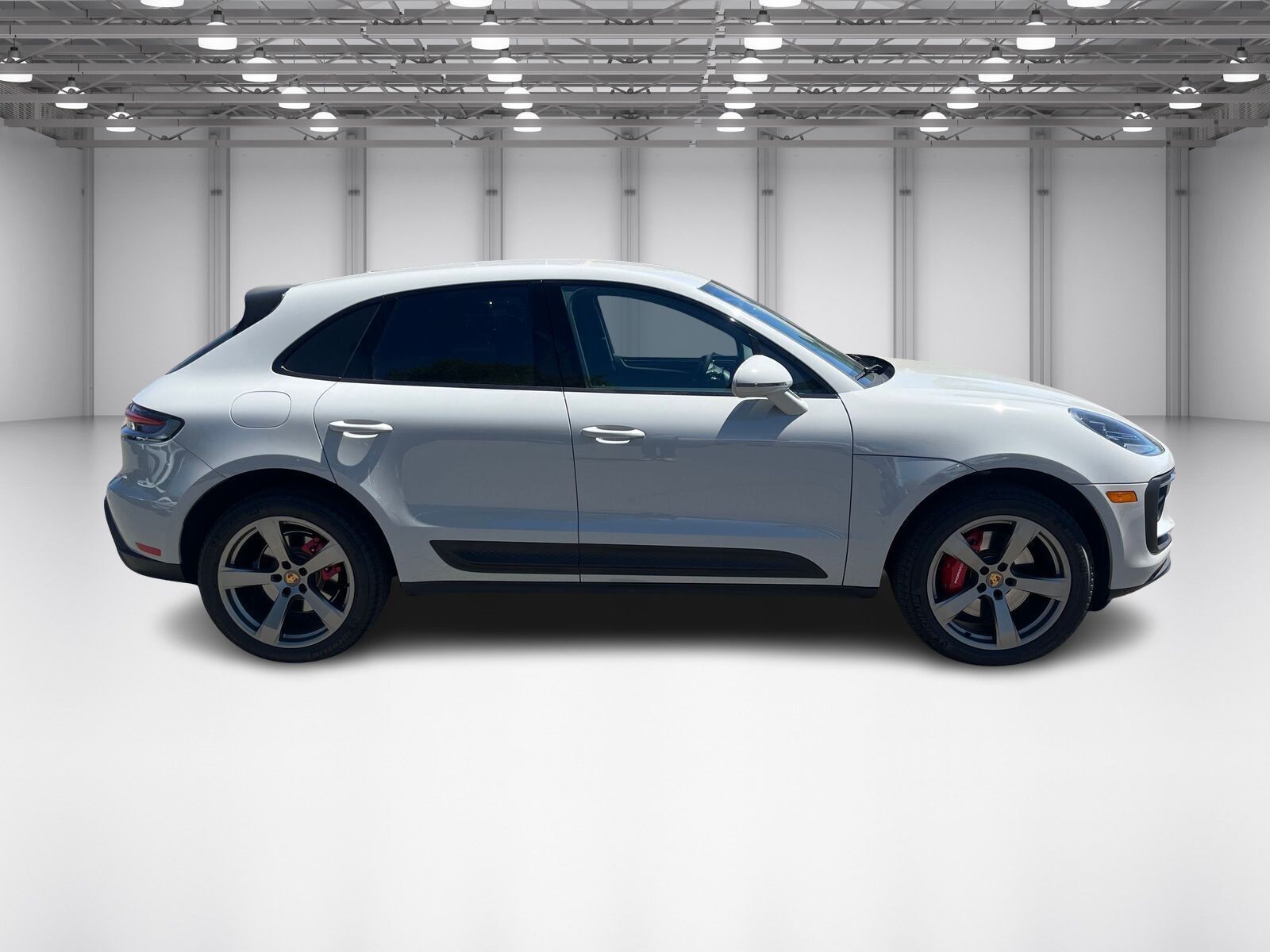 2024 Porsche Macan S photo 4