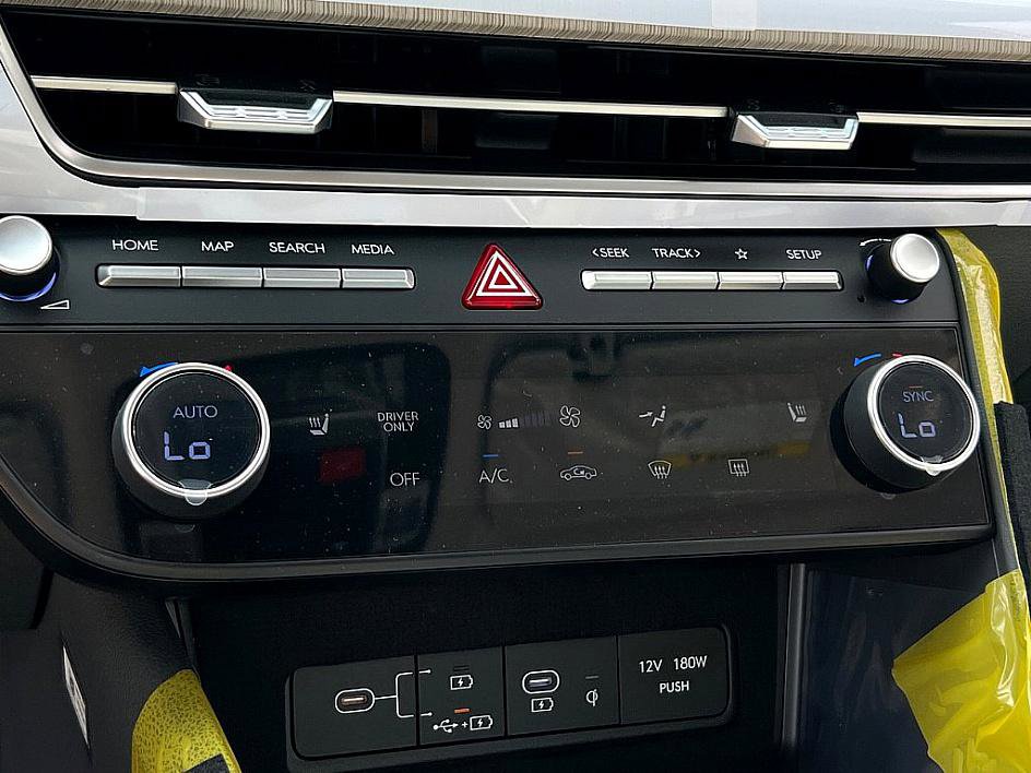 2025 Hyundai Sonata Hybrid SEL photo 10