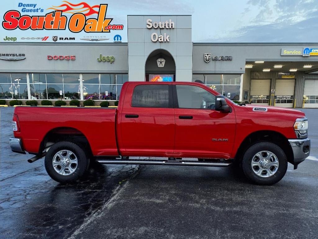 2024 Ram 2500 Big Horn photo 2