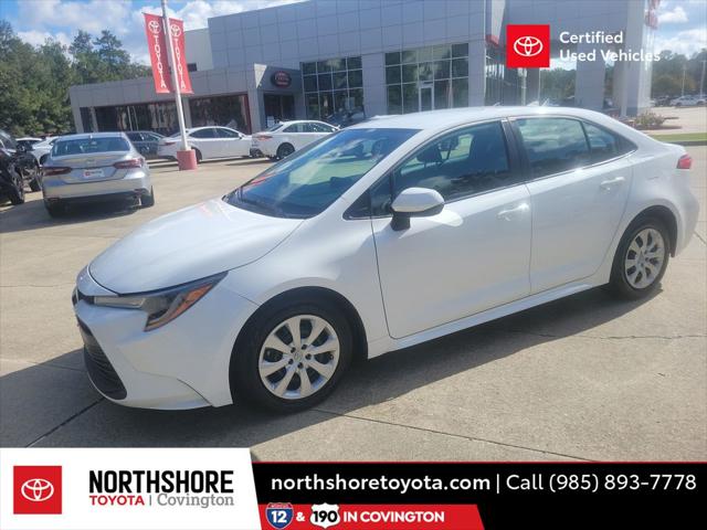 2024 Toyota Corolla LE's photo