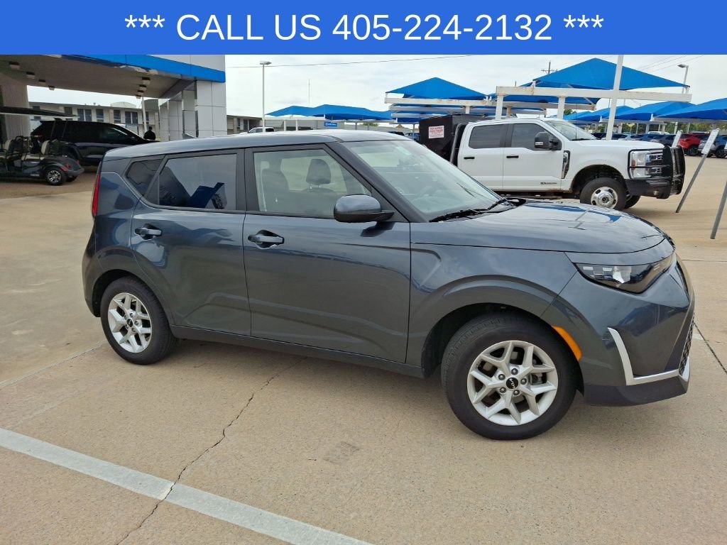 2024 Kia Soul LX photo 14