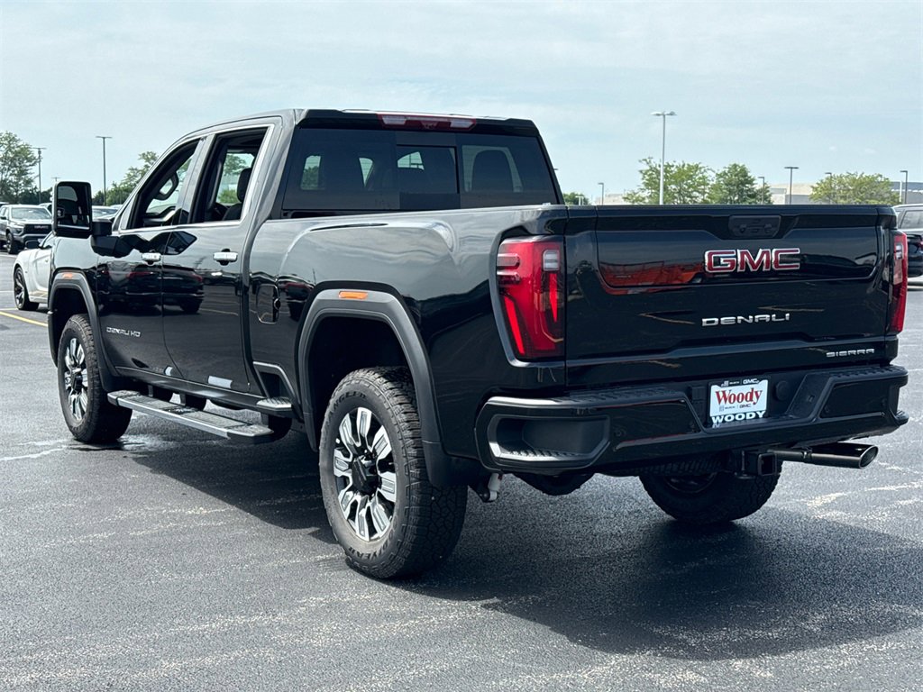 2025 Gmc Sierra 2500 HD Denali photo 3