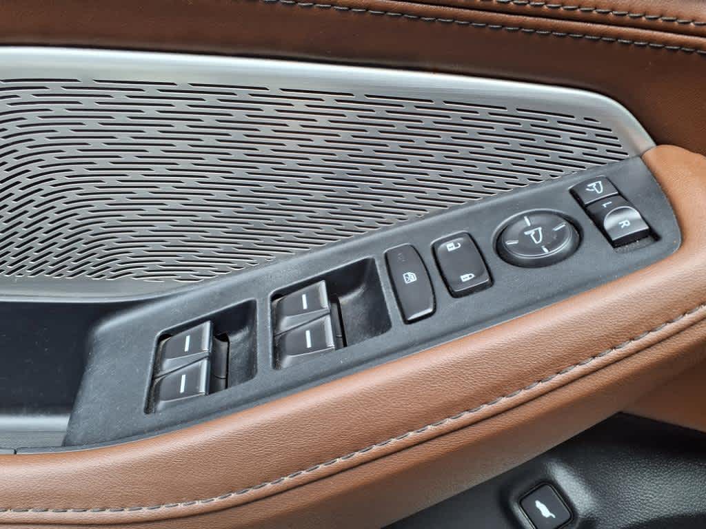 2024 Acura MDX SH-AWD Advance photo 11