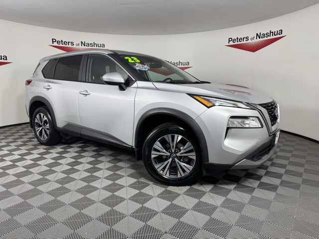 2023 Nissan Rogue SV's photo