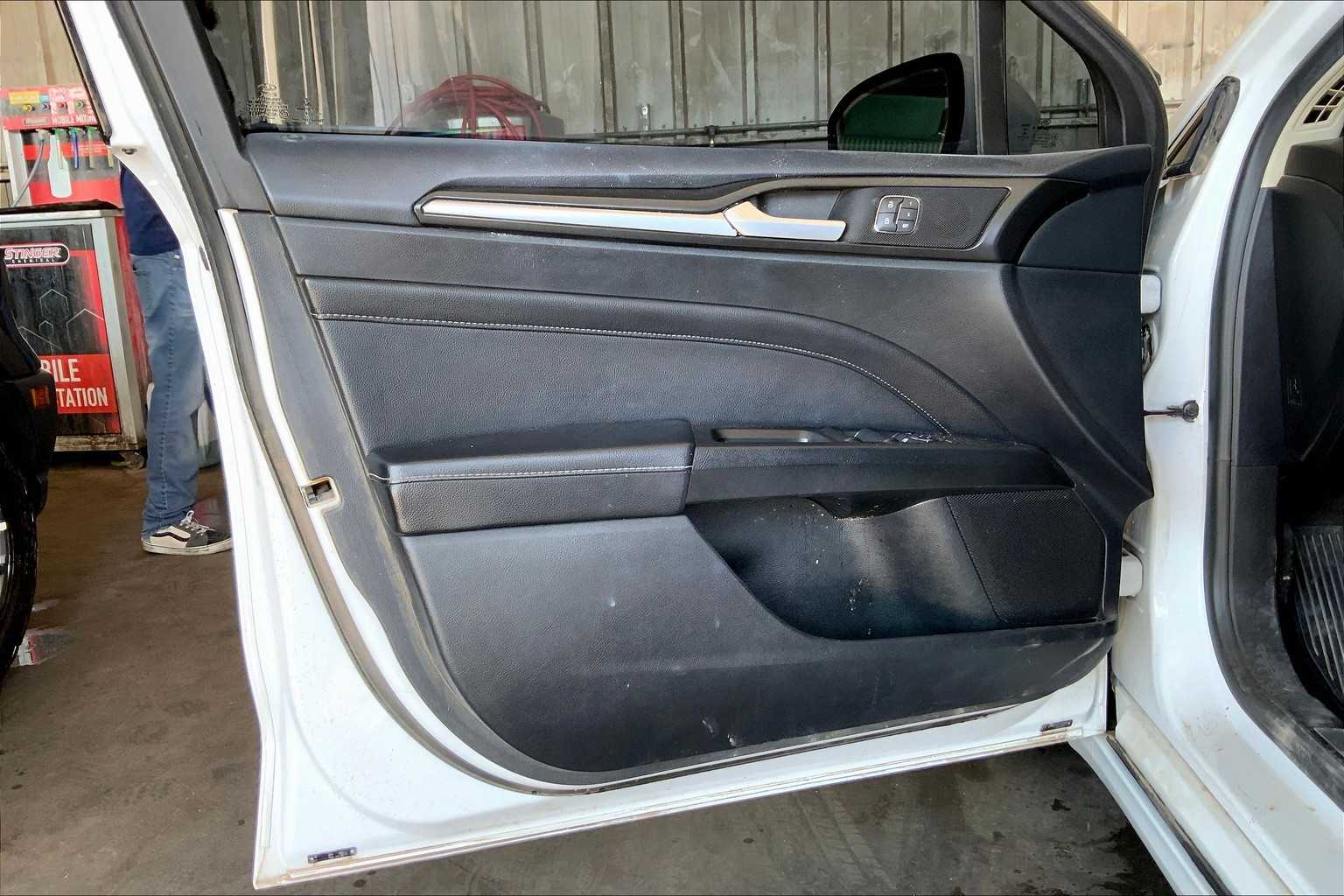 2019 Ford Fusion Titanium photo 20