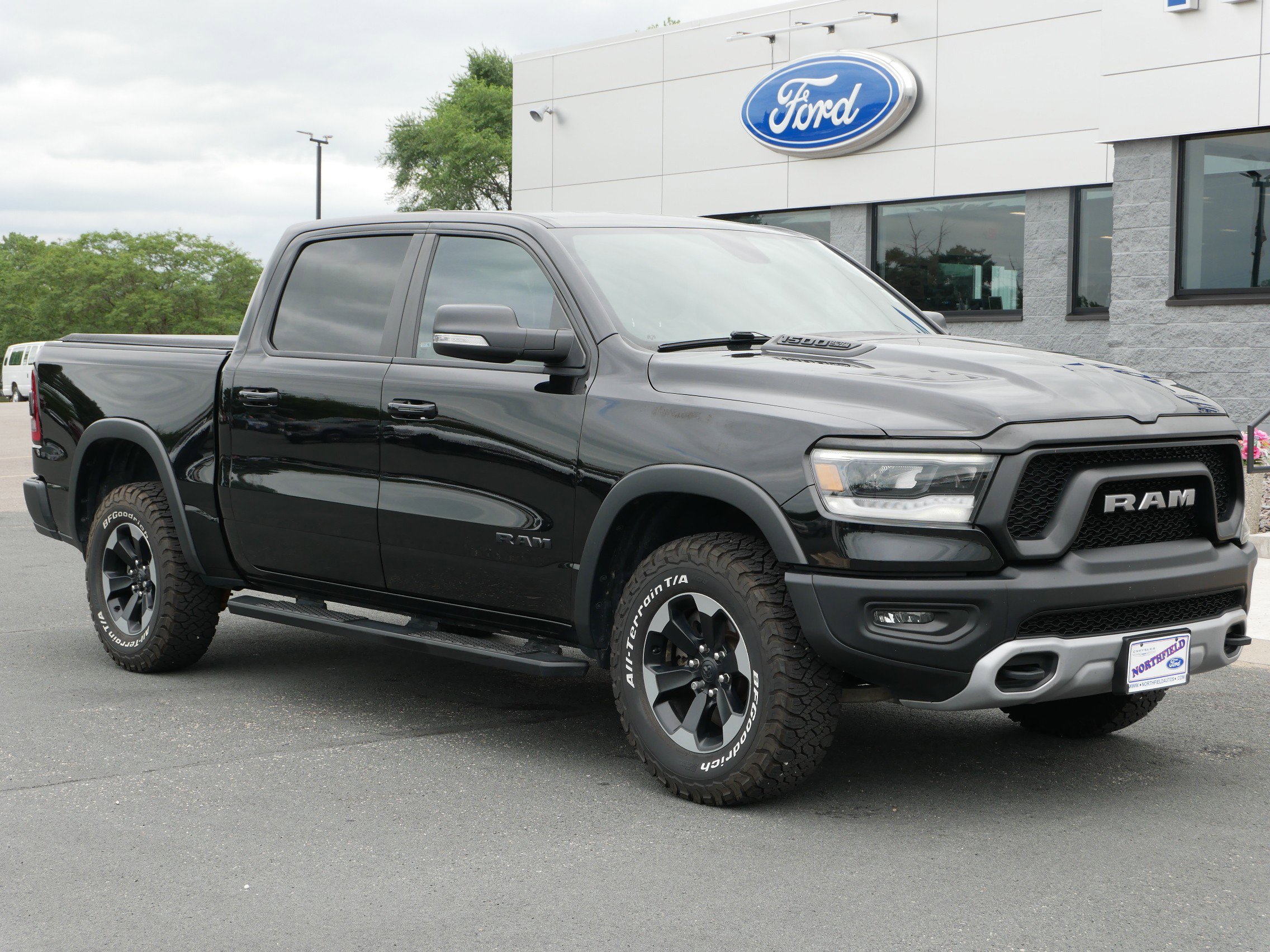 Used 2019 RAM Ram 1500 Pickup Rebel with VIN 1C6SRFLT4KN546885 for sale in Northfield, Minnesota