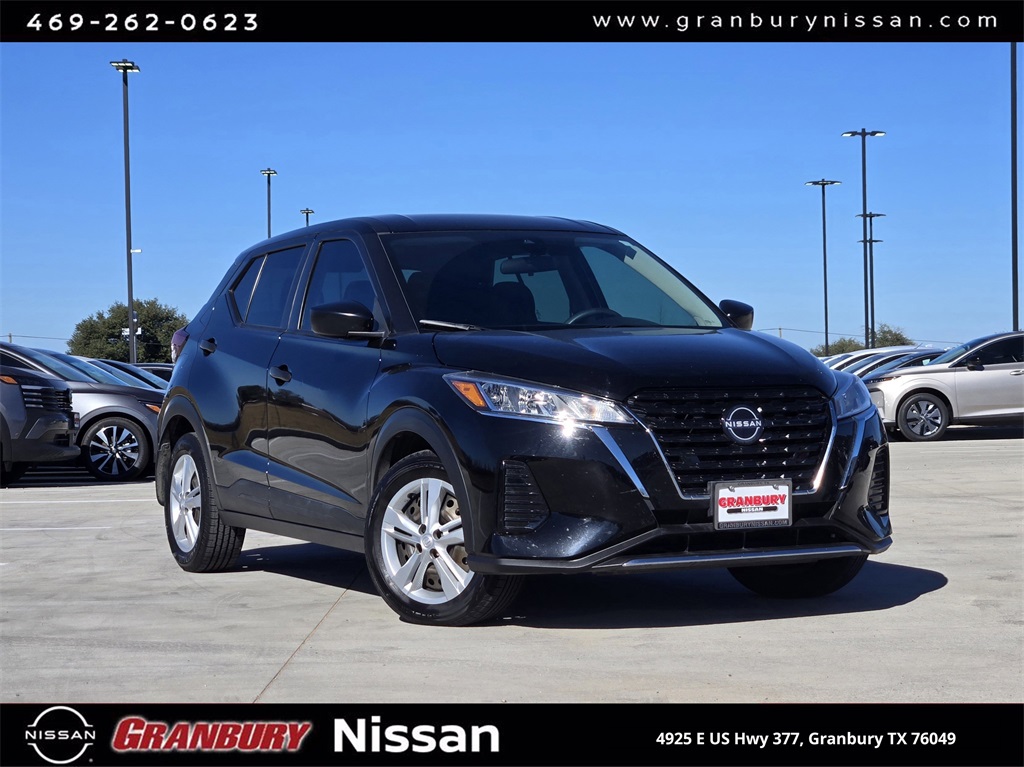 2022 Nissan Kicks S
