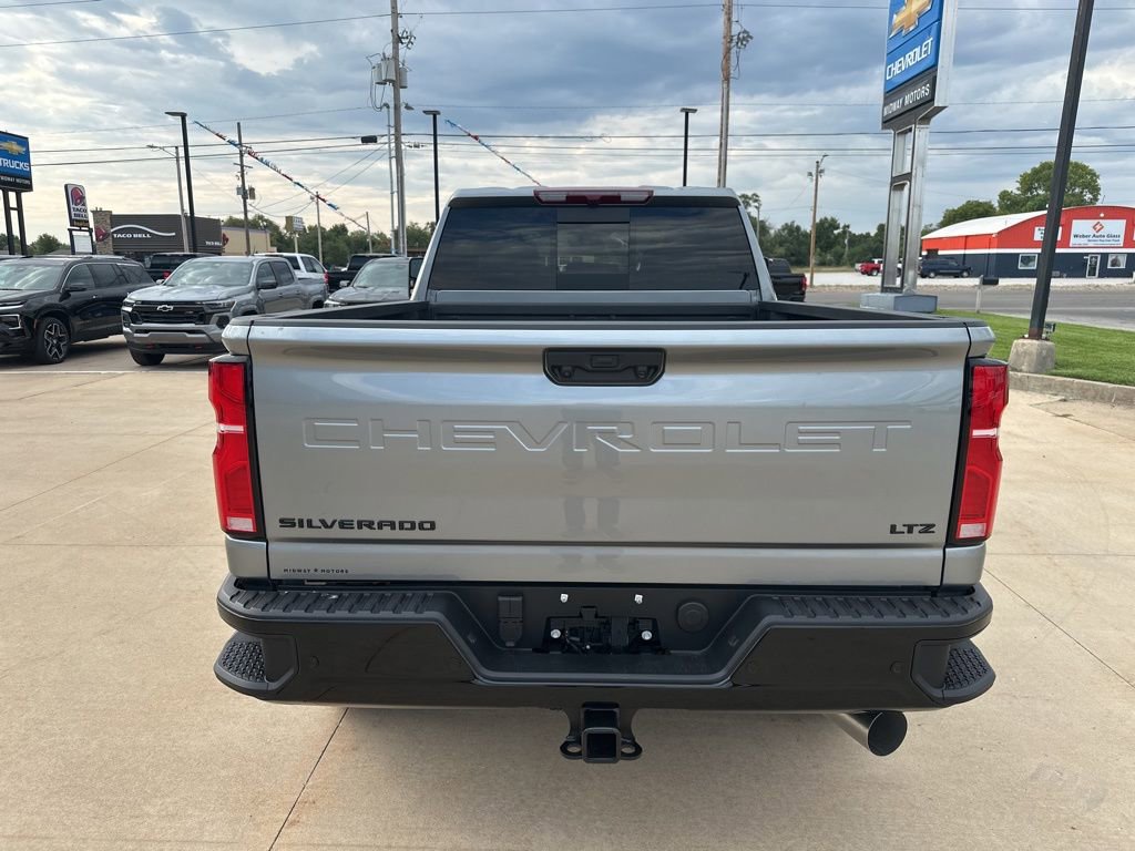 2025 Chevrolet Silverado 2500HD LTZ photo 28
