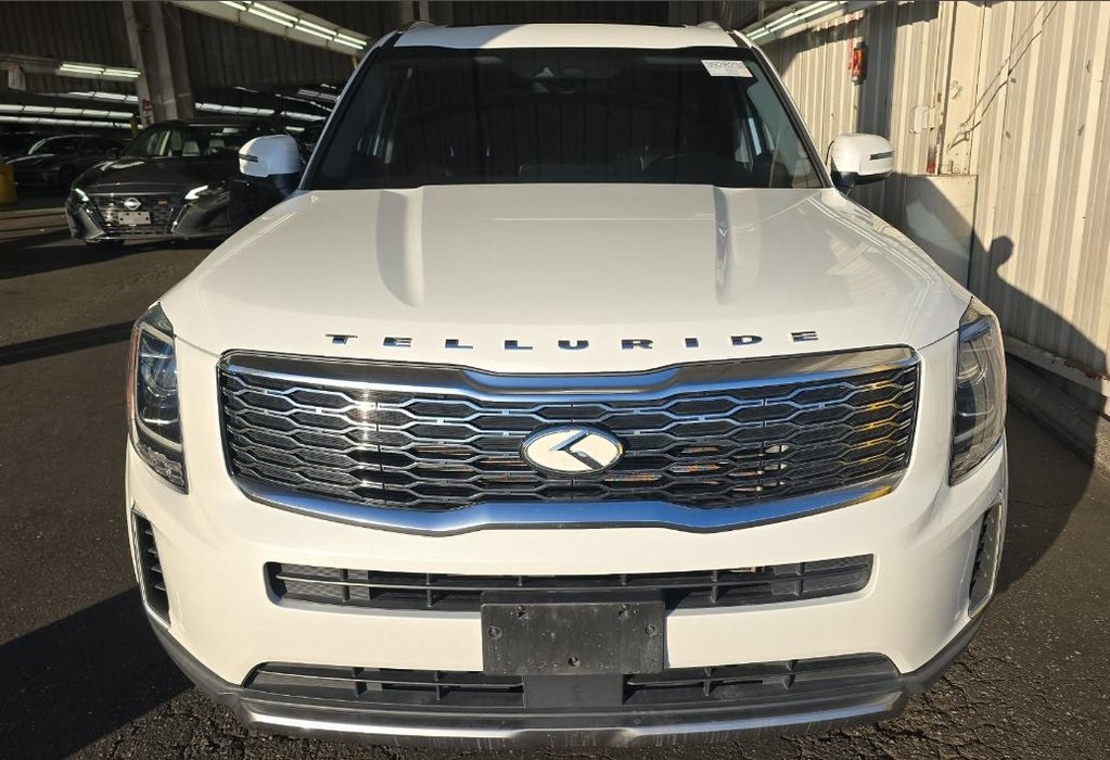 Used 2020 Kia Telluride EX with VIN 5XYP34HC3LG080209 for sale in Kansas City