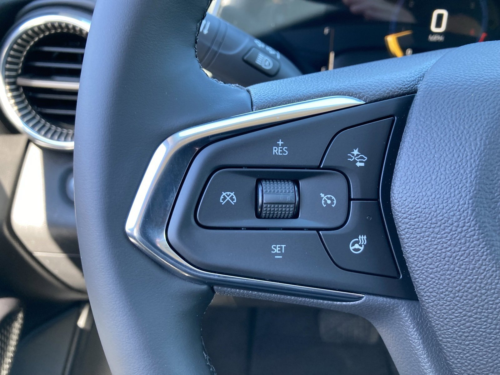 2026 Chevrolet Trax ACTIV photo 18