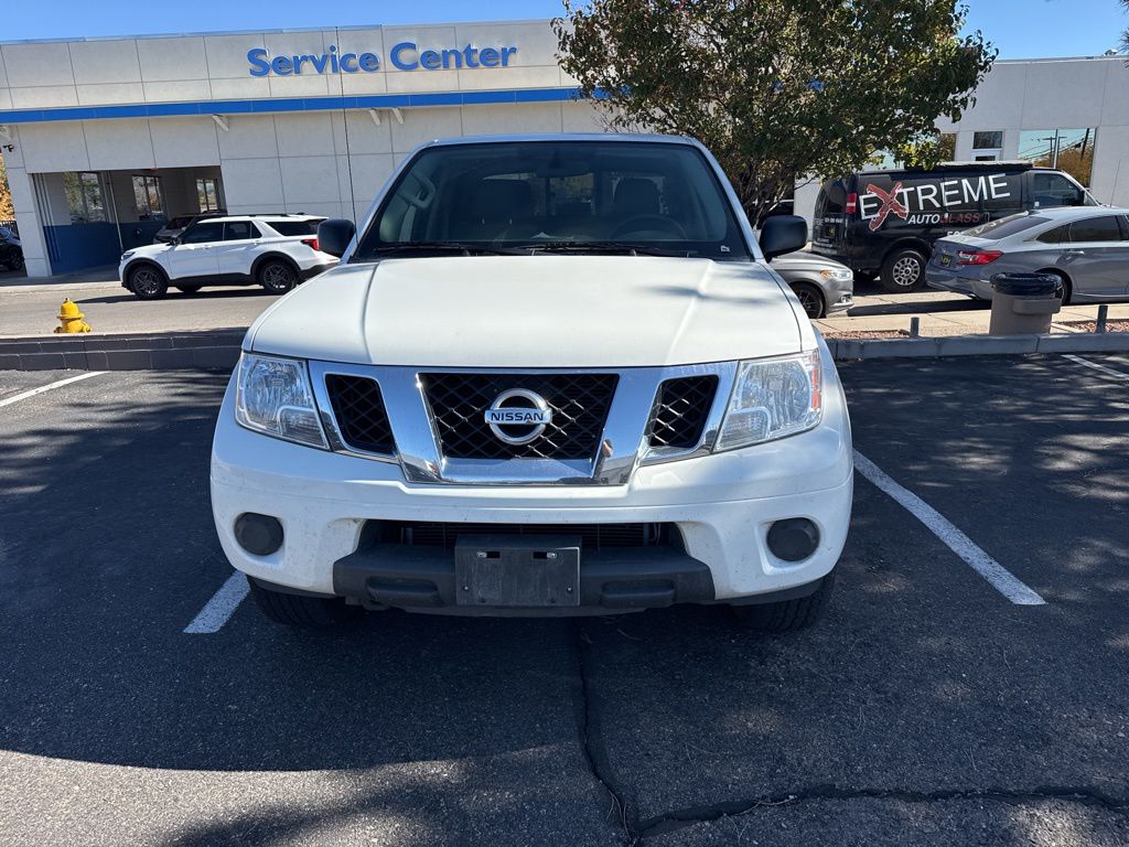 2019 Nissan Frontier SV photo 2