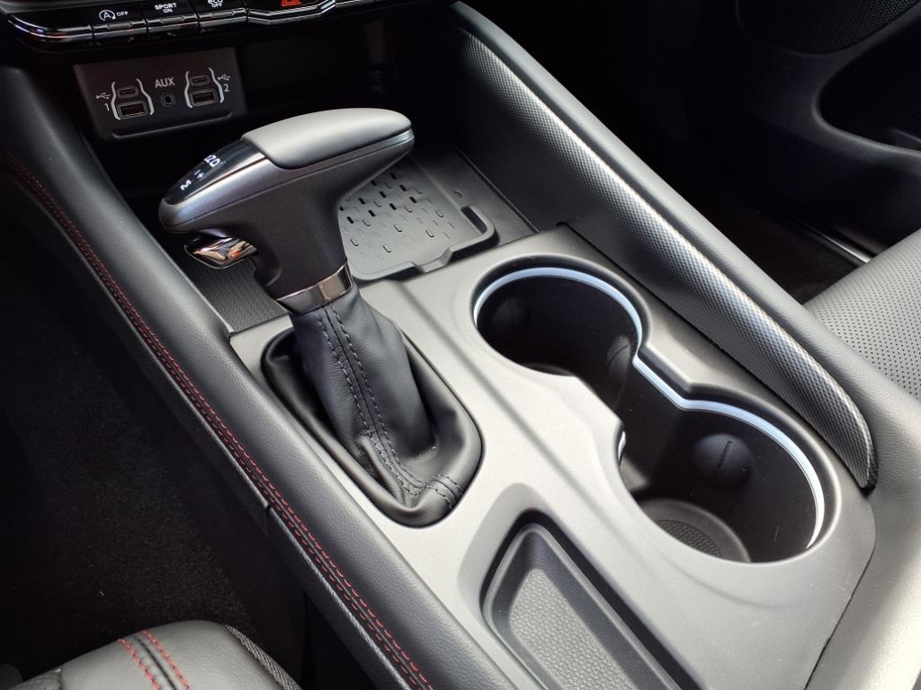 2025 Dodge Durango R/T Plus photo 17