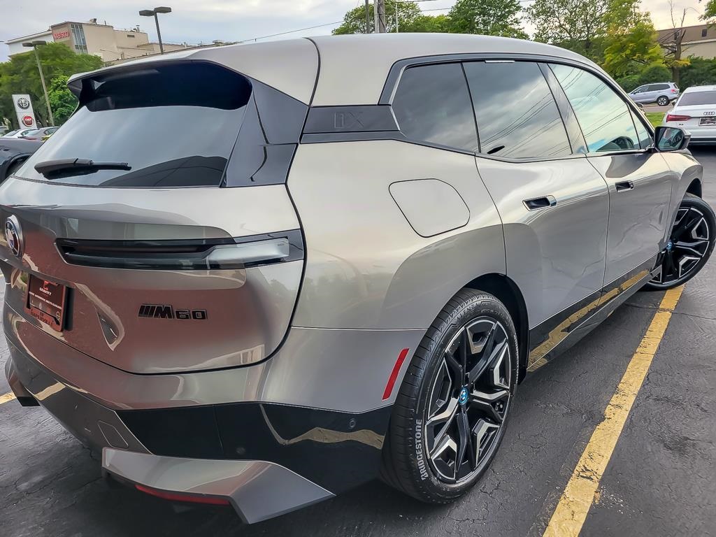 2024 BMW IX - Image 5