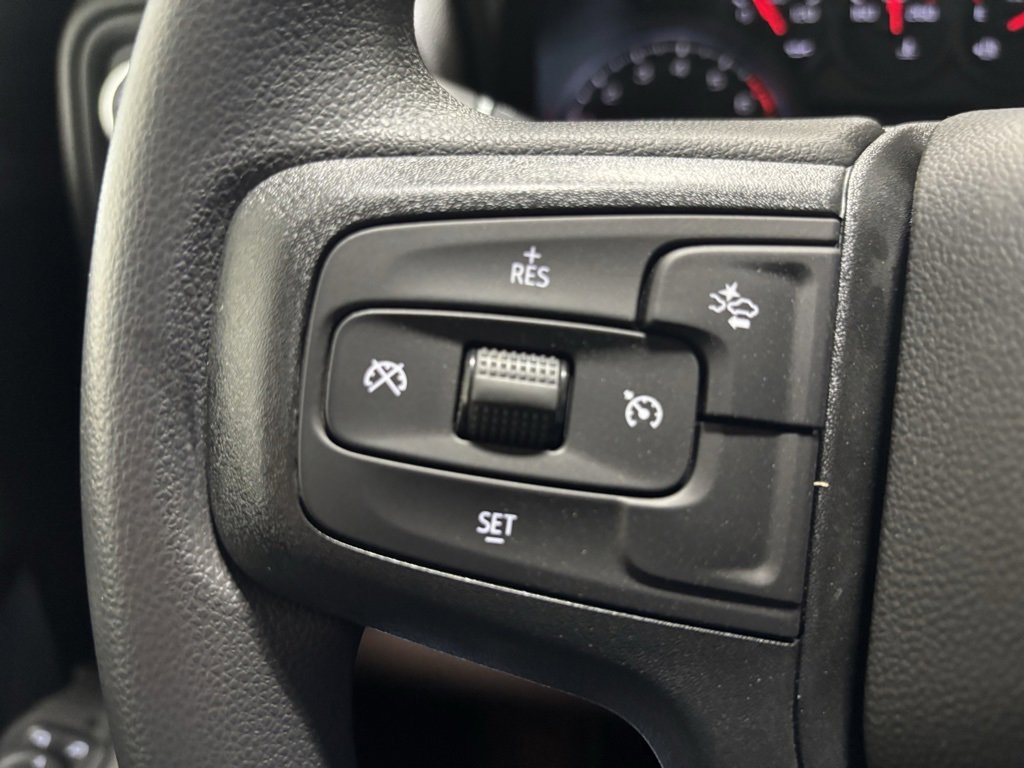 2025 Chevrolet Silverado 1500 Custom photo 11
