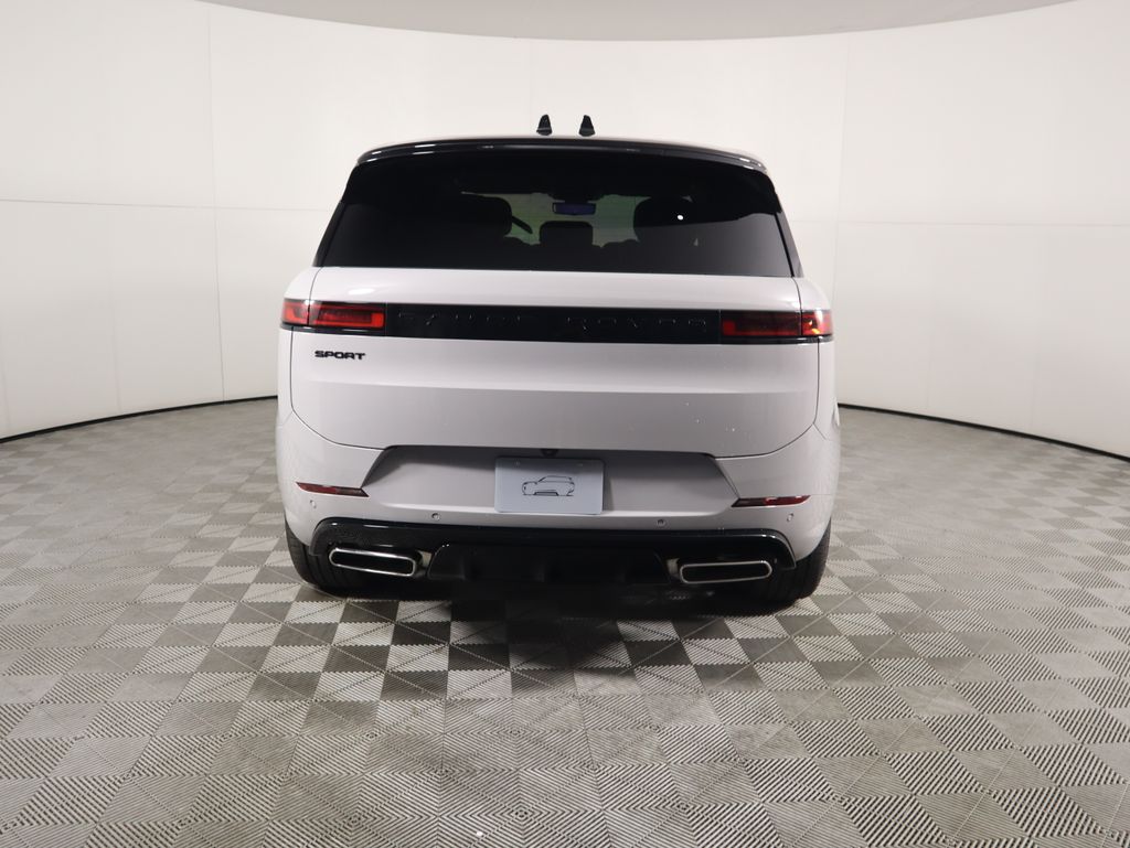 2025 Land Rover Range Rover Sport SE photo 5