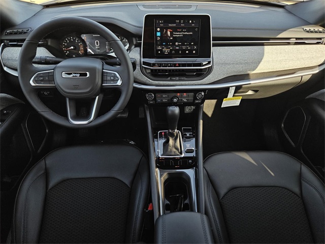 2025 Jeep Compass North Edition Latitude photo 15