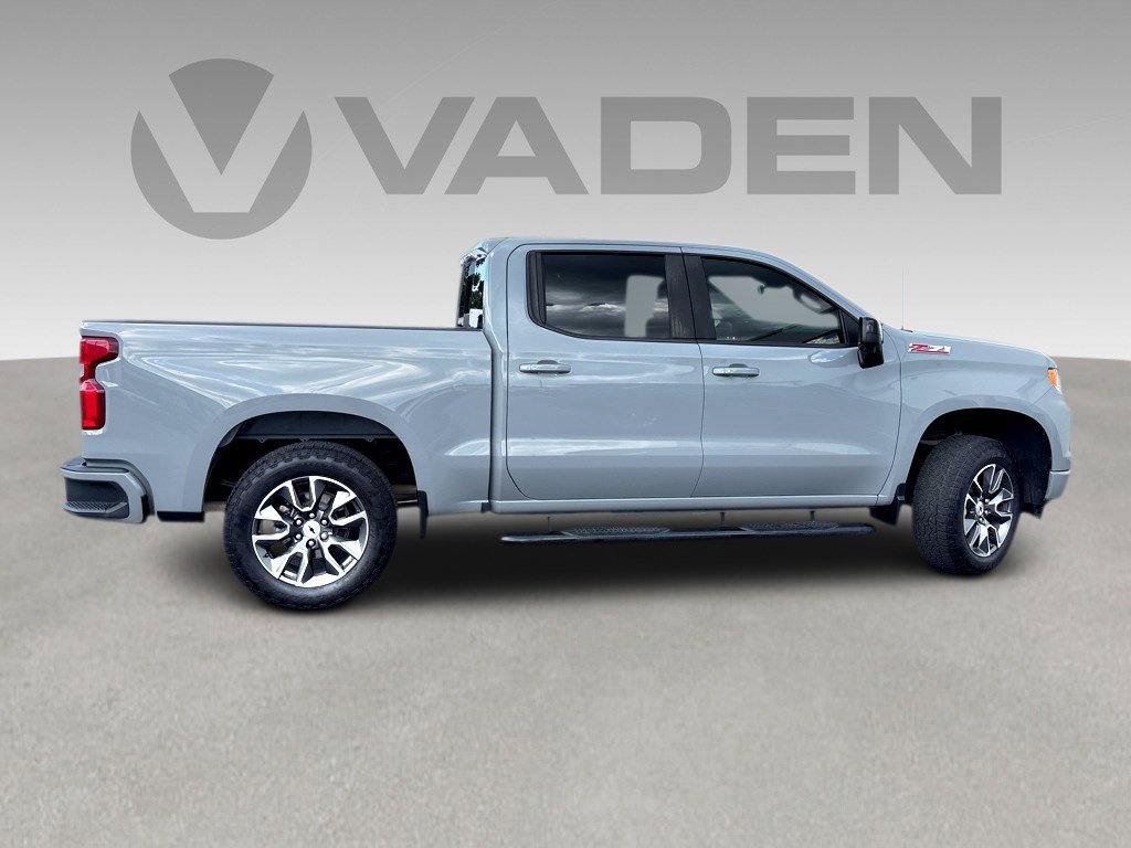 2024 Chevrolet Silverado 1500 RST photo 21