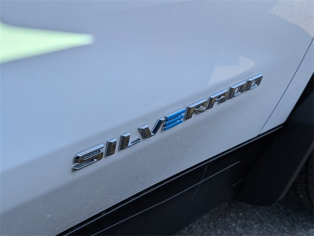 2025 Chevrolet Silverado EV Work Truck photo 7