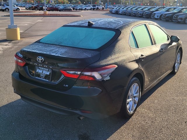 2023 Toyota Camry LE photo 2